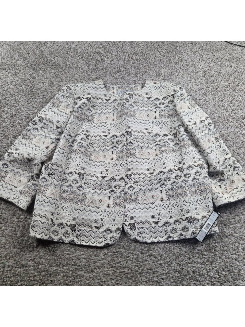 Tahari Cream and Black Patterned Women's Jacket